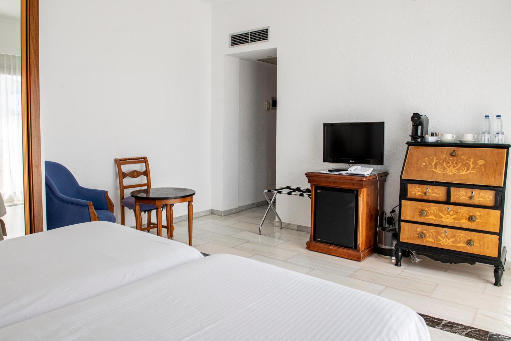 Hotel Roc Illetas & Spa Bilik gambar